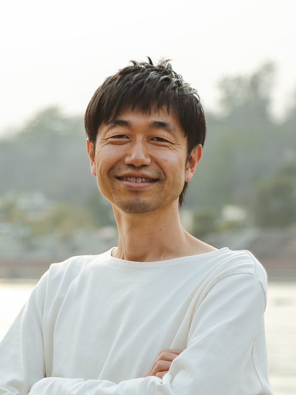 綿本彰